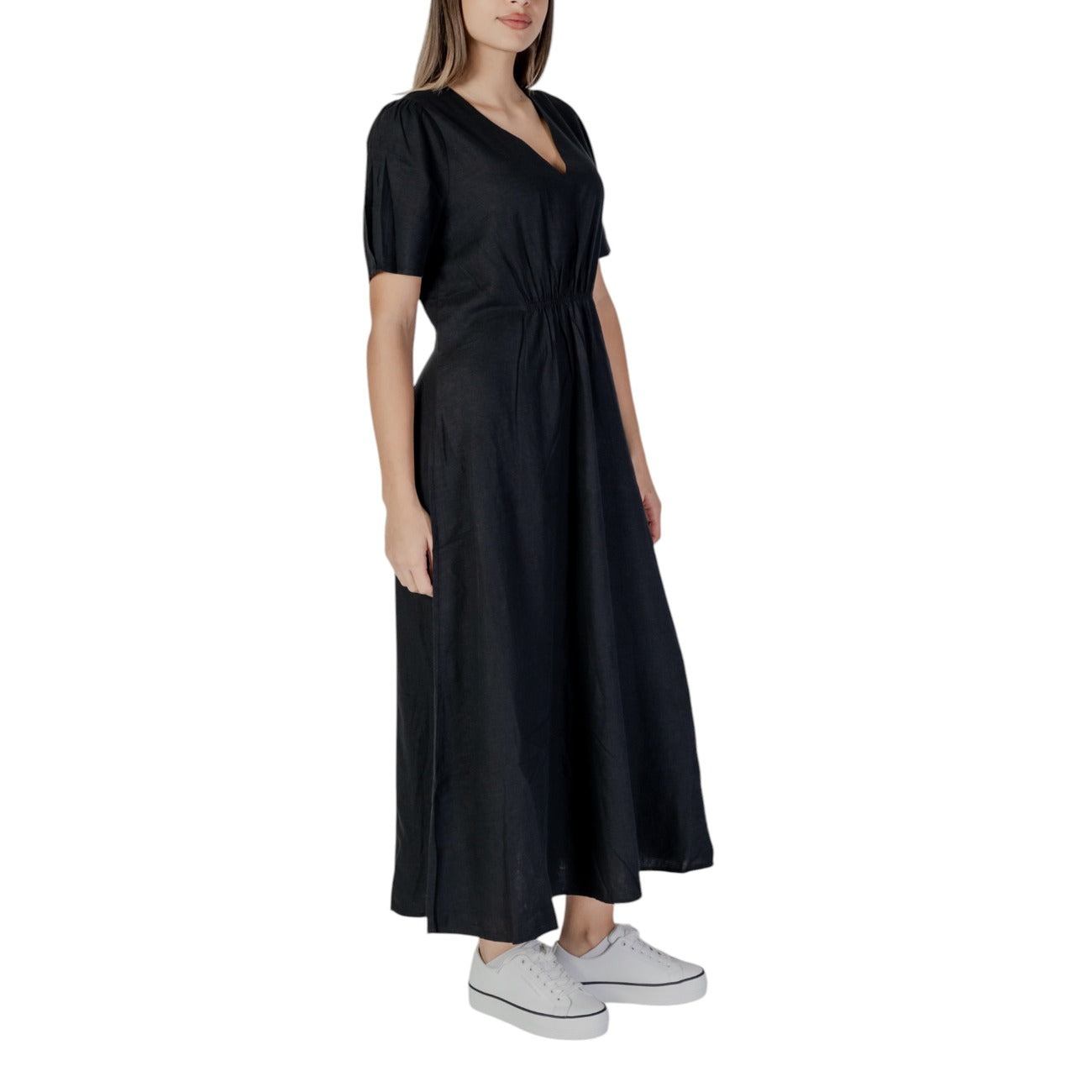 B.young Women Dress