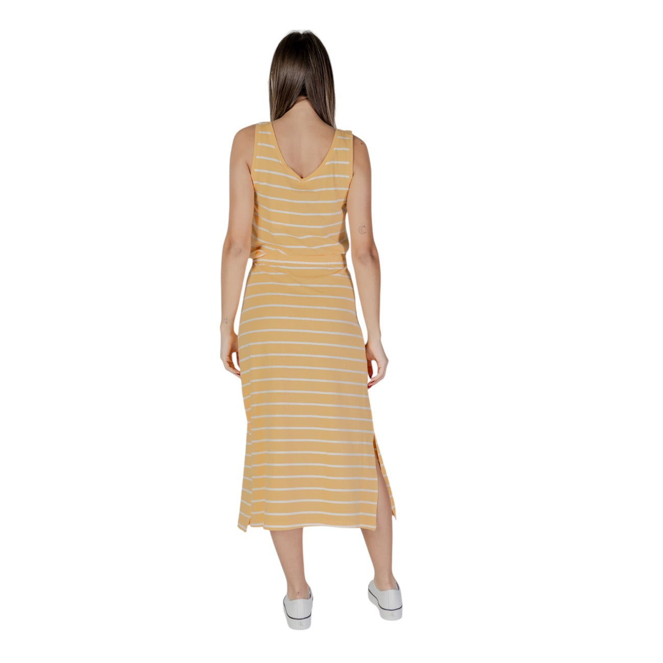 B.young Women Dress