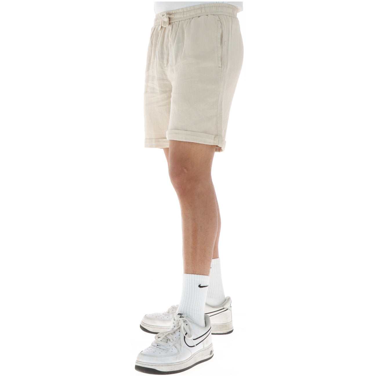 Lyle & Scott Men Shorts